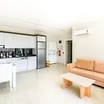 Seafront 1 Bedroom - Sea View Balcony - New Building Apartment Alanya