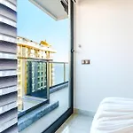Apartamento Seafront 1 Bedroom - Sea View Balcony - New Building