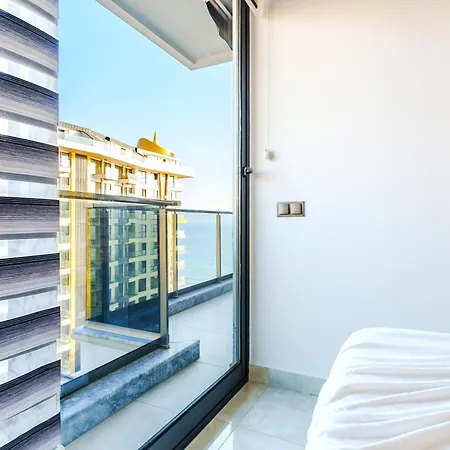 Daire Seafront 1 Bedroom - Sea View Balcony - New Building