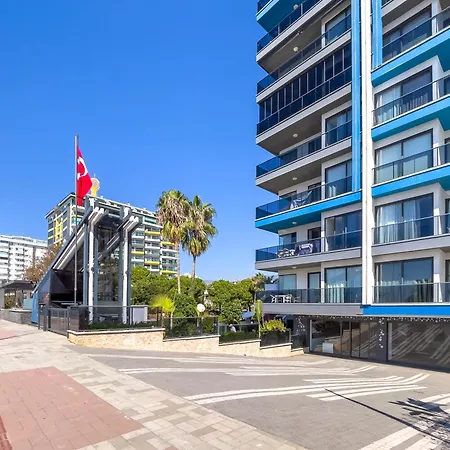 Seafront 1 Bedroom - Sea View Balcony - New Building Апартаменти *