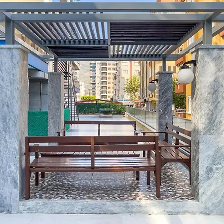 Seafront 1 Bedroom - Sea View Balcony - New Building Apartman *