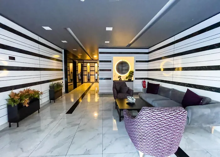 Seafront 1 Bedroom - Sea View Balcony - New Building * Алания