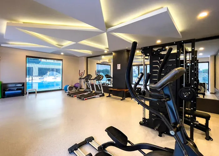 Seafront 1 Bedroom - Sea View Balcony - New Building *