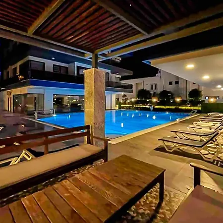 The Blue Tide - 1 Bedroom - Bills Included