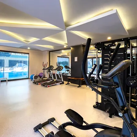 The Blue Tide - 1 Bedroom - Bills Included *